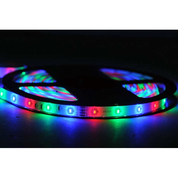 Banda Led Multicolora 60 SMD-uri 3528/Metru 318158